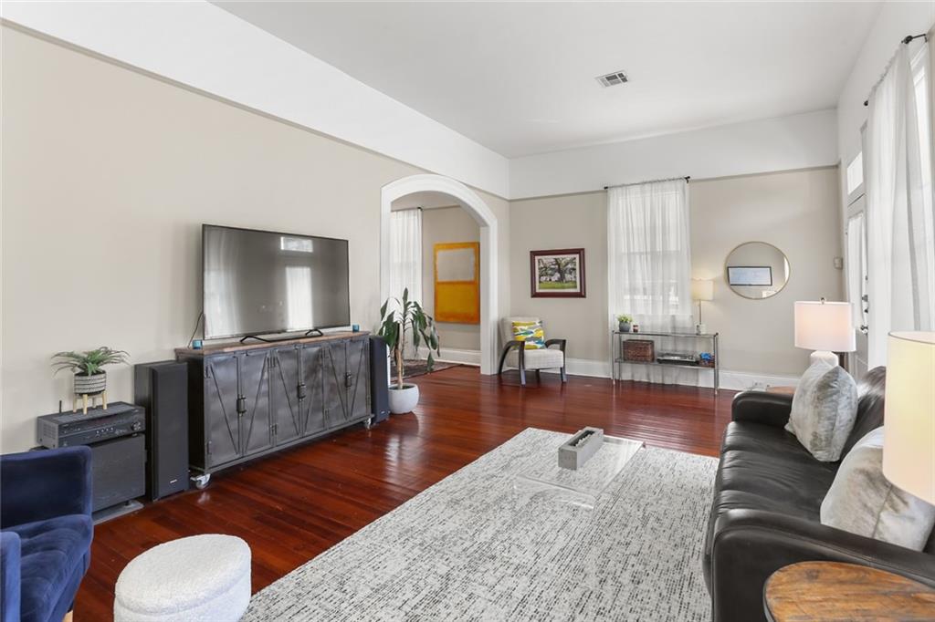 401 Pelican Avenue, New Orleans, Louisiana image 6