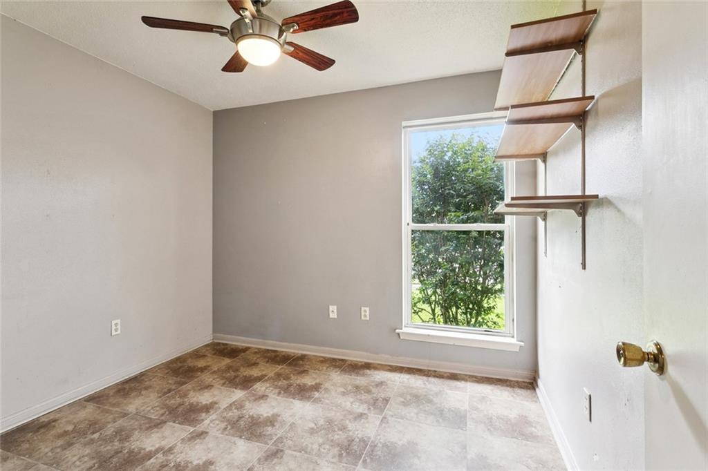 230 Brett Drive, Gretna, Louisiana image 13