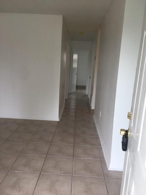520 Emile Avenue, Westwego, Louisiana image 2