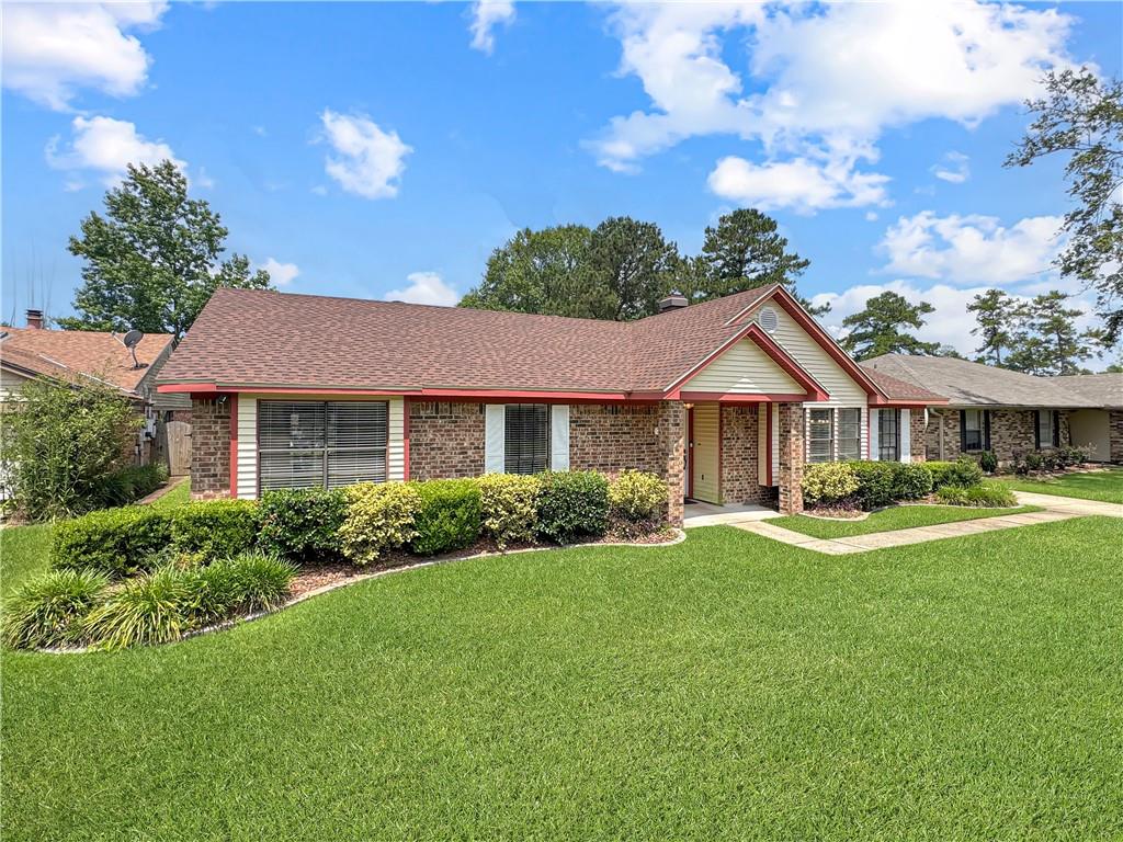 705 S Lake Caddo Court, Slidell, Louisiana image 2