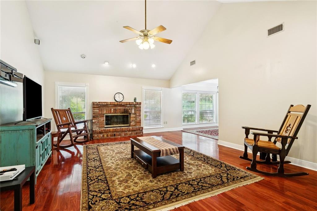 61272 Timberbend Drive, Lacombe, Louisiana image 7
