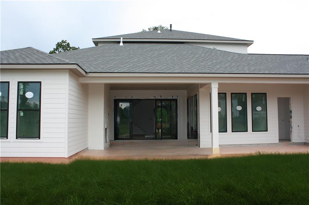 1368 River Club Drive, Covington, Louisiana image 2