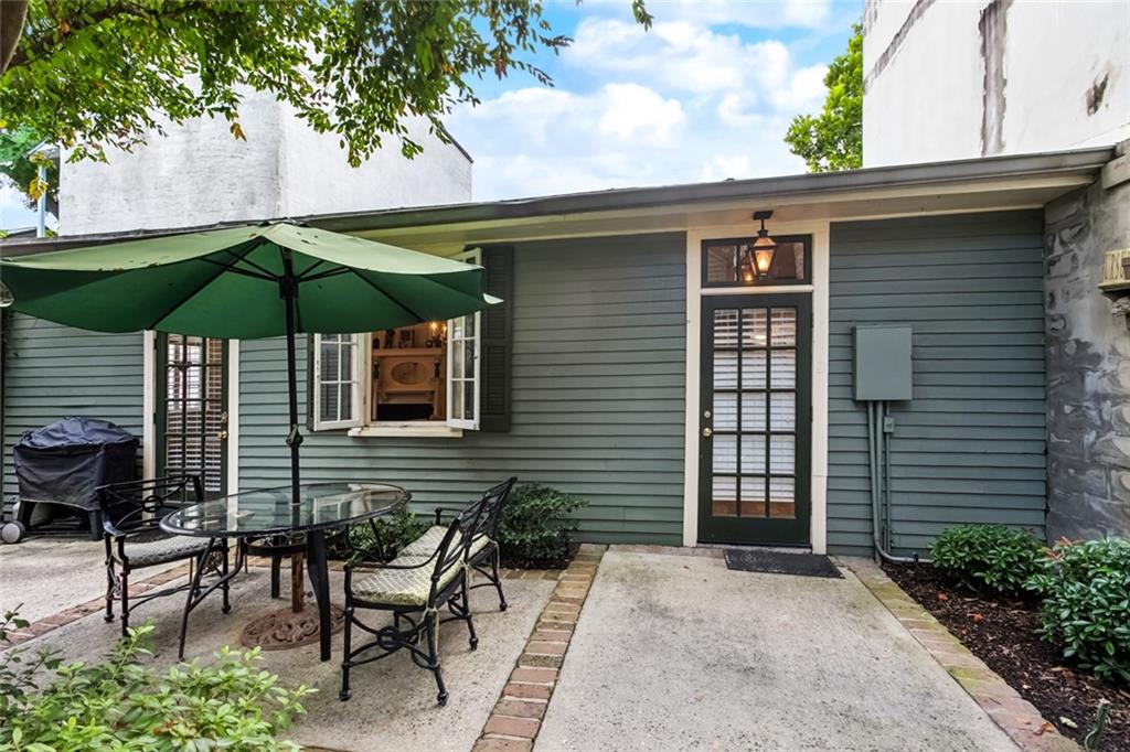 718 Ursulines Avenue #D, New Orleans, Louisiana image 3