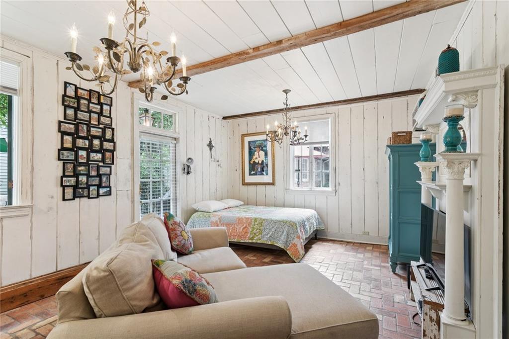 718 Ursulines Avenue #D, New Orleans, Louisiana image 4