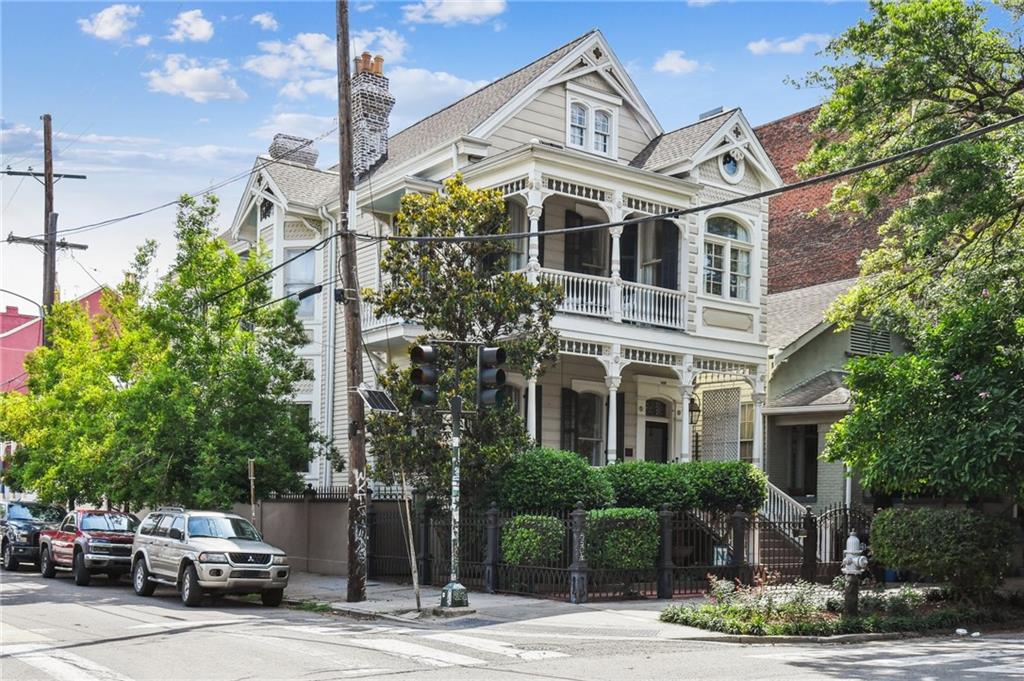 639 Esplanade Avenue, New Orleans, Louisiana image 3