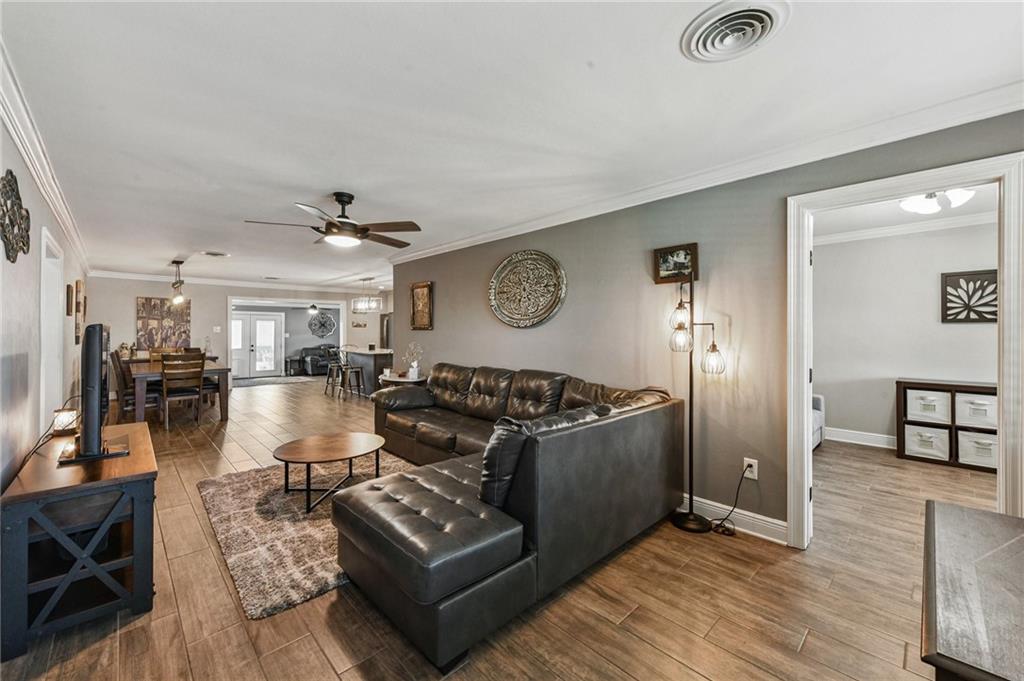 5028 Jasper Street, Metairie, Louisiana image 3