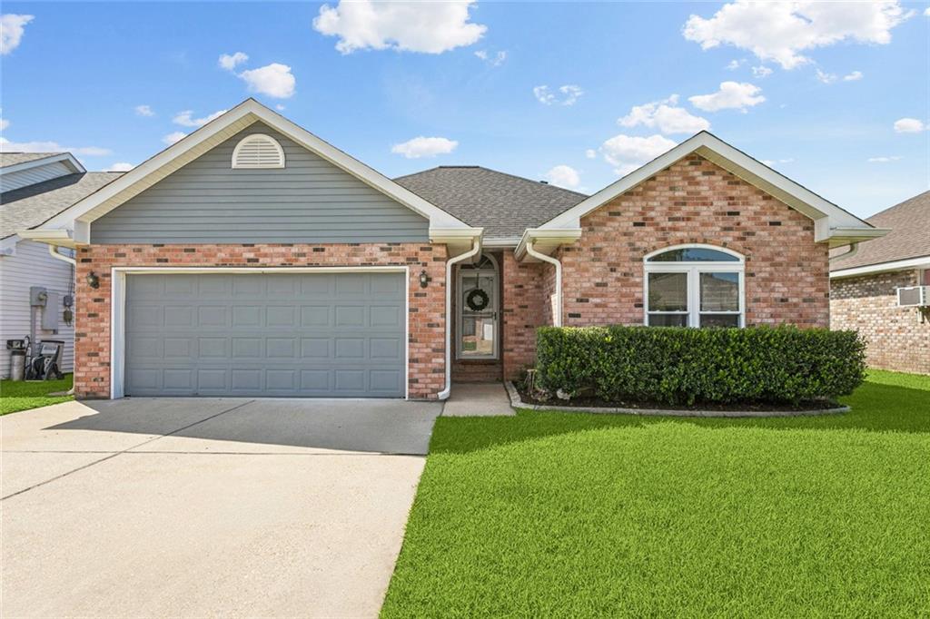 338 River Village Drive, Destrehan, Louisiana image 1