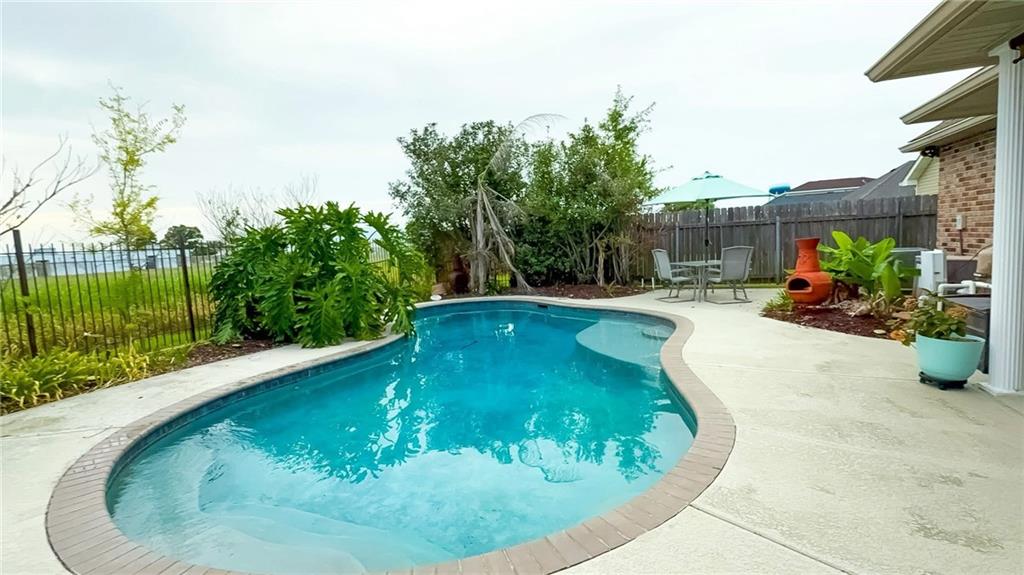 1692 Nottingham Drive, Marrero, Louisiana image 2