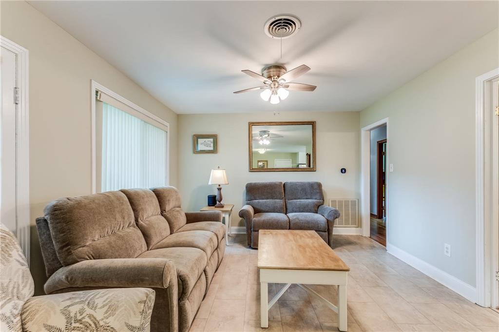 813 Clayton Drive, Norco, Louisiana image 5