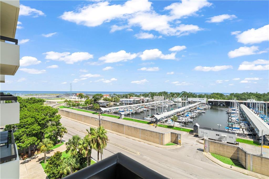 300 Lake Marina Avenue #7-C, New Orleans, Louisiana image 10