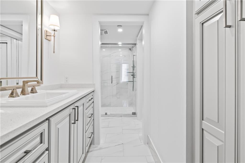 300 Lake Marina Avenue #7-C, New Orleans, Louisiana image 13
