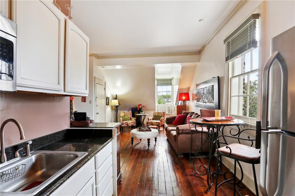 718 Barracks Street #6, New Orleans, Louisiana image 8