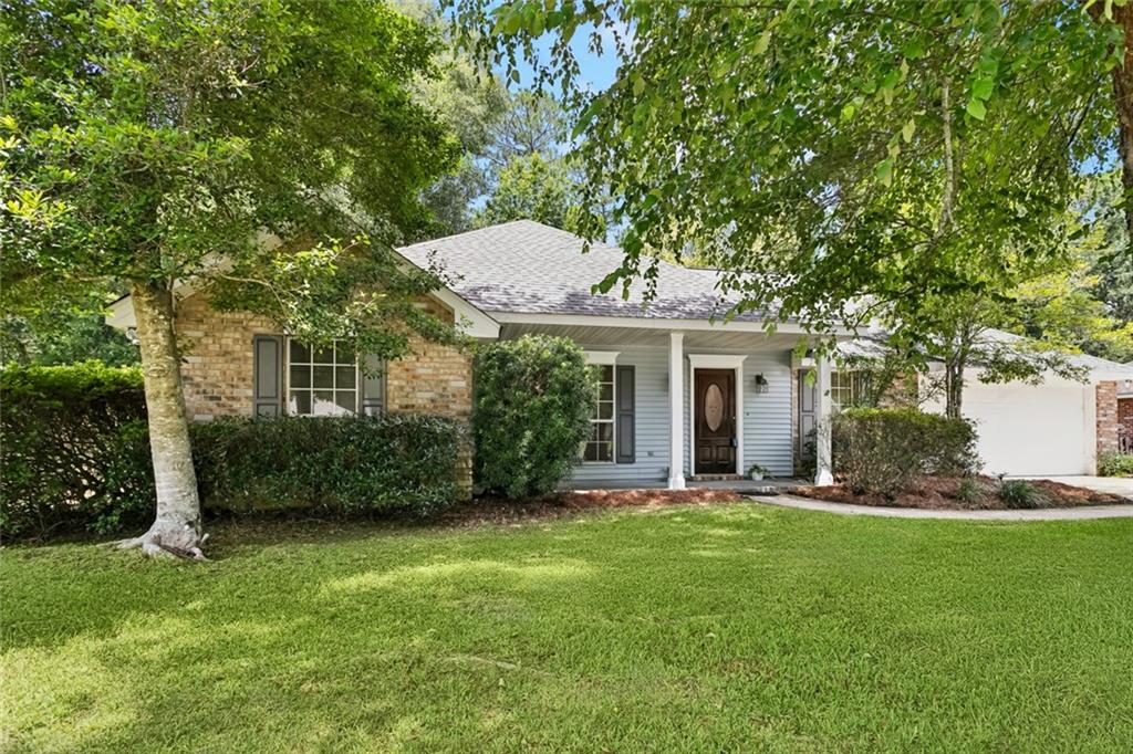 418 Westwood Drive, Mandeville, Louisiana image 1