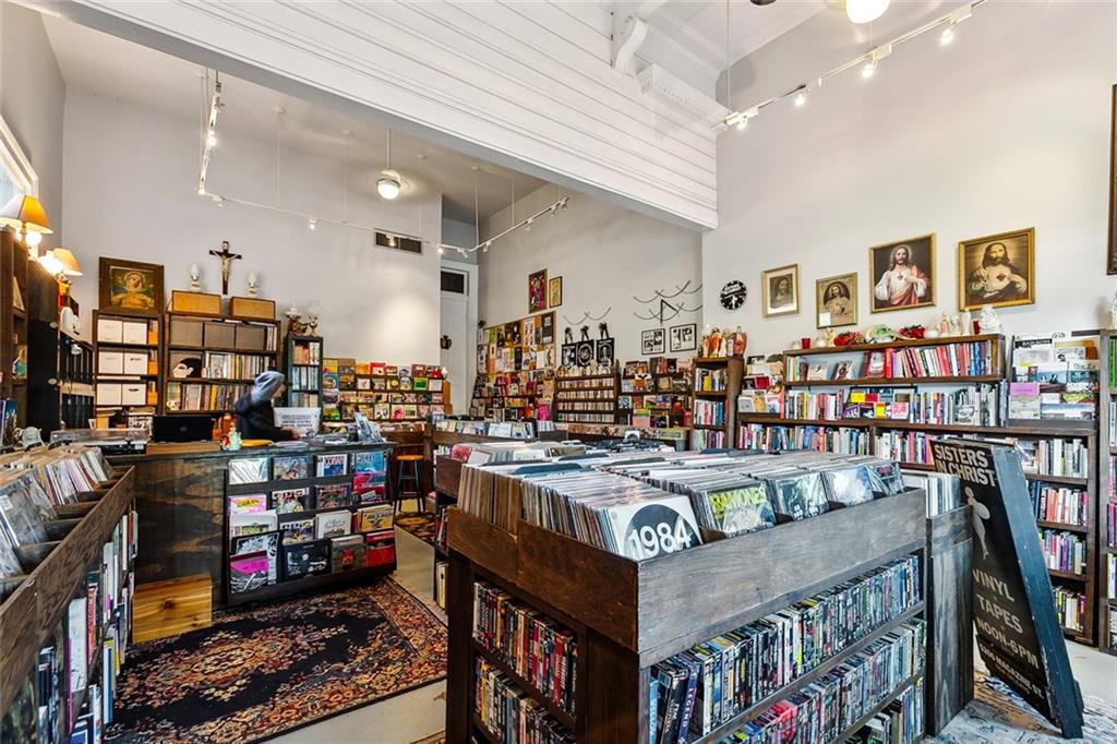 5206 Magazine Street, New Orleans, Louisiana image 8