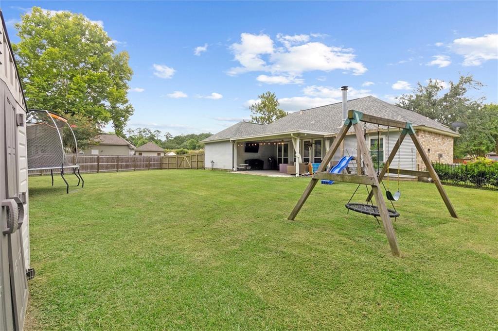 201 Fairfield Oaks Drive, Madisonville, Louisiana image 17