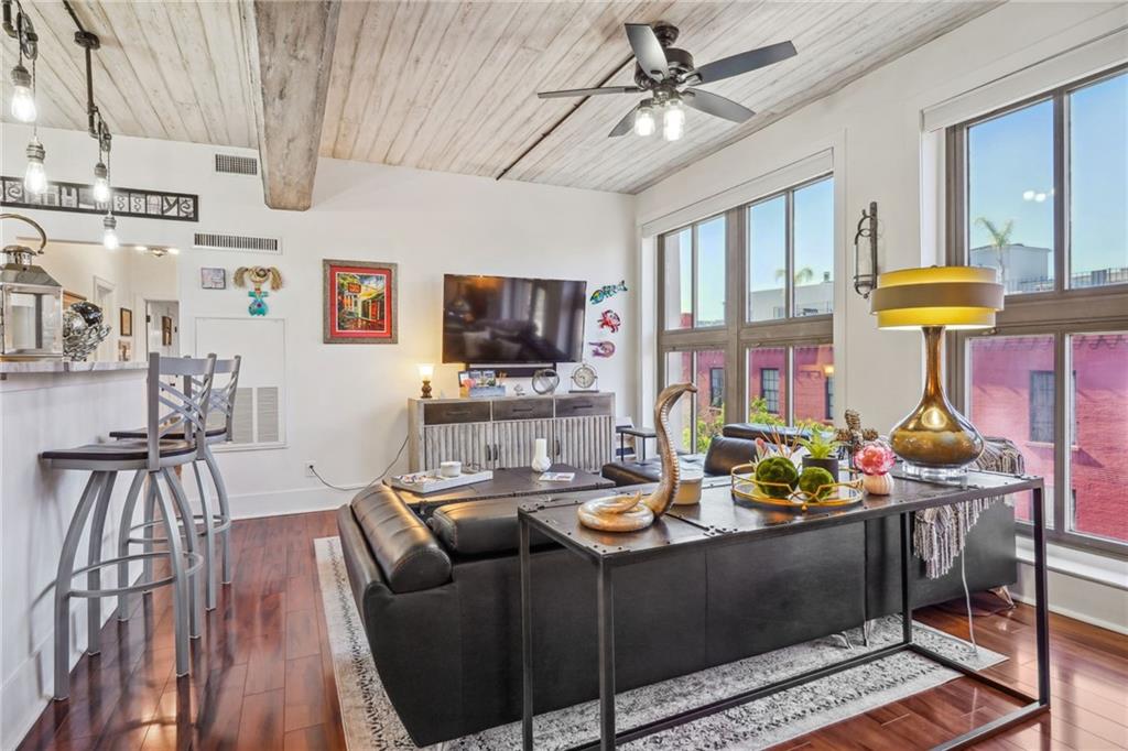 333 Julia Street #402, New Orleans, Louisiana image 6