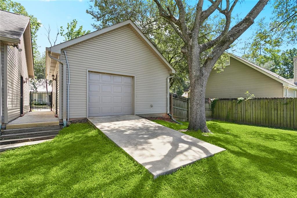 1852 Valmont Street, Mandeville, Louisiana image 16