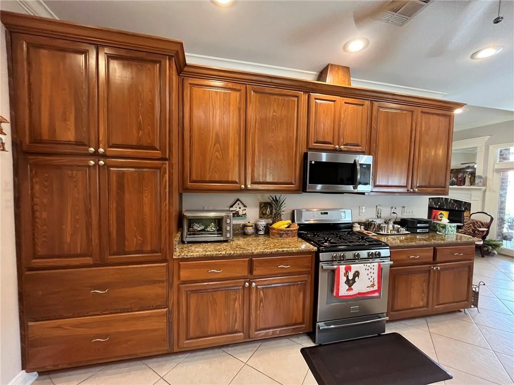 725 Marlene Drive, Gretna, Louisiana image 9