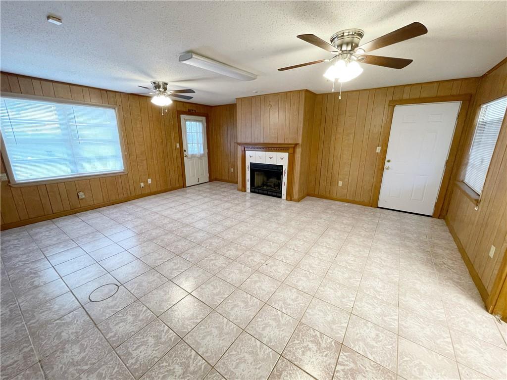 201 Magnolia Avenue, La Place, Louisiana image 2