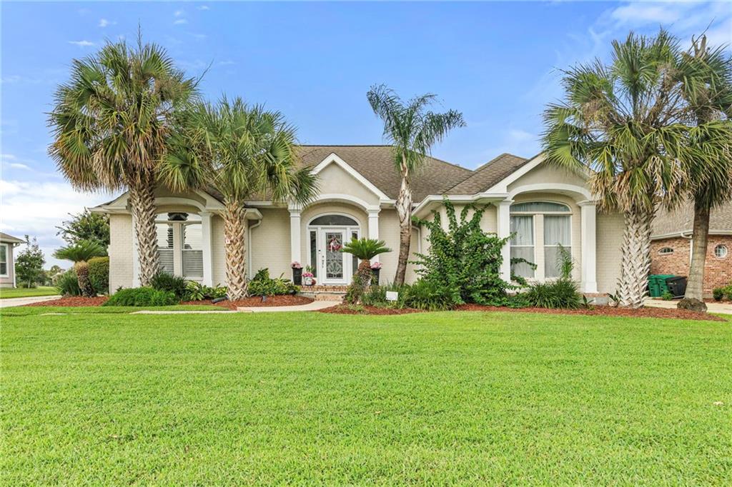 3913 Lake Providence Drive, Harvey, Louisiana image 1