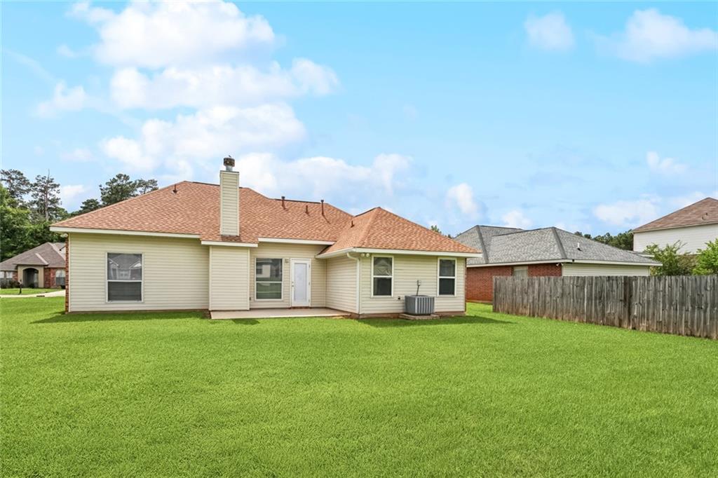18092 Fox Hollow Loop, Hammond, Louisiana image 2