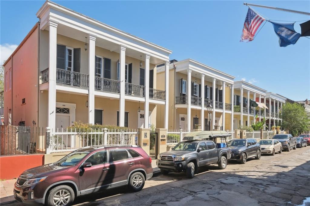 1216 26 Chartres Street, New Orleans, Louisiana image 3