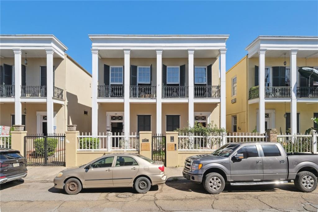 1216 26 Chartres Street, New Orleans, Louisiana image 4
