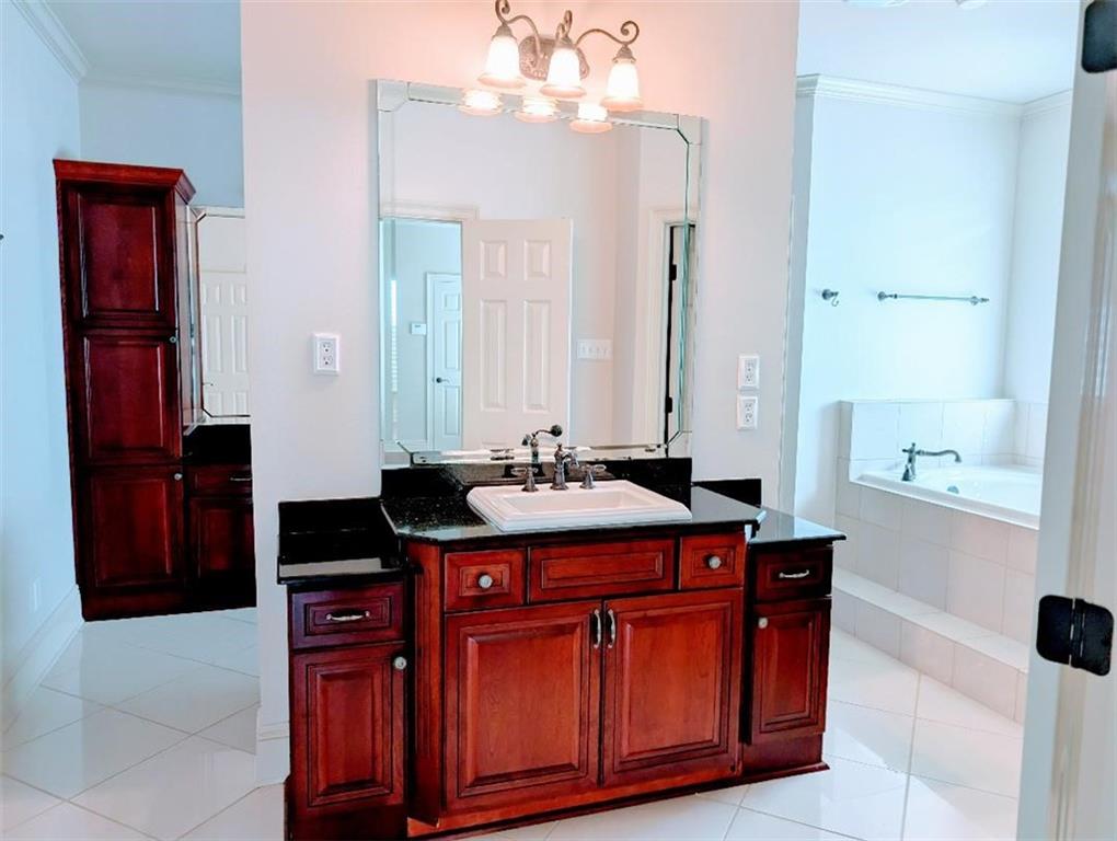 11 Mark Smith Drive, Mandeville, Louisiana image 16