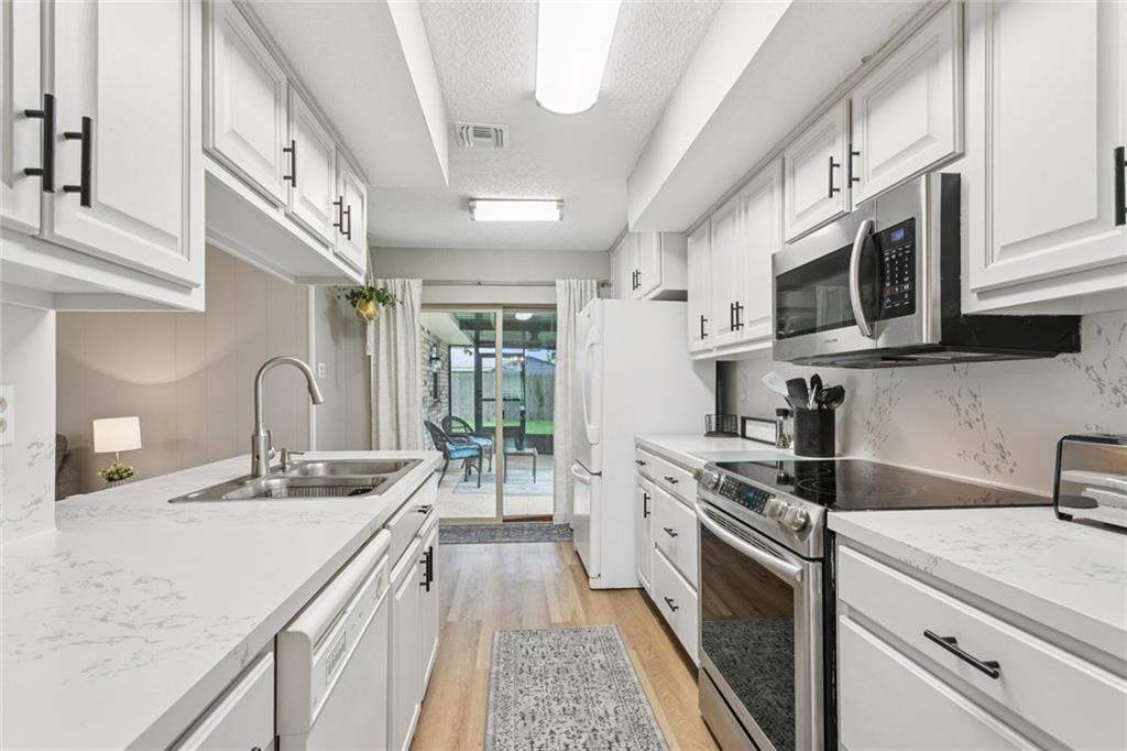 812 Dolphin Court, Kenner, Louisiana image 9