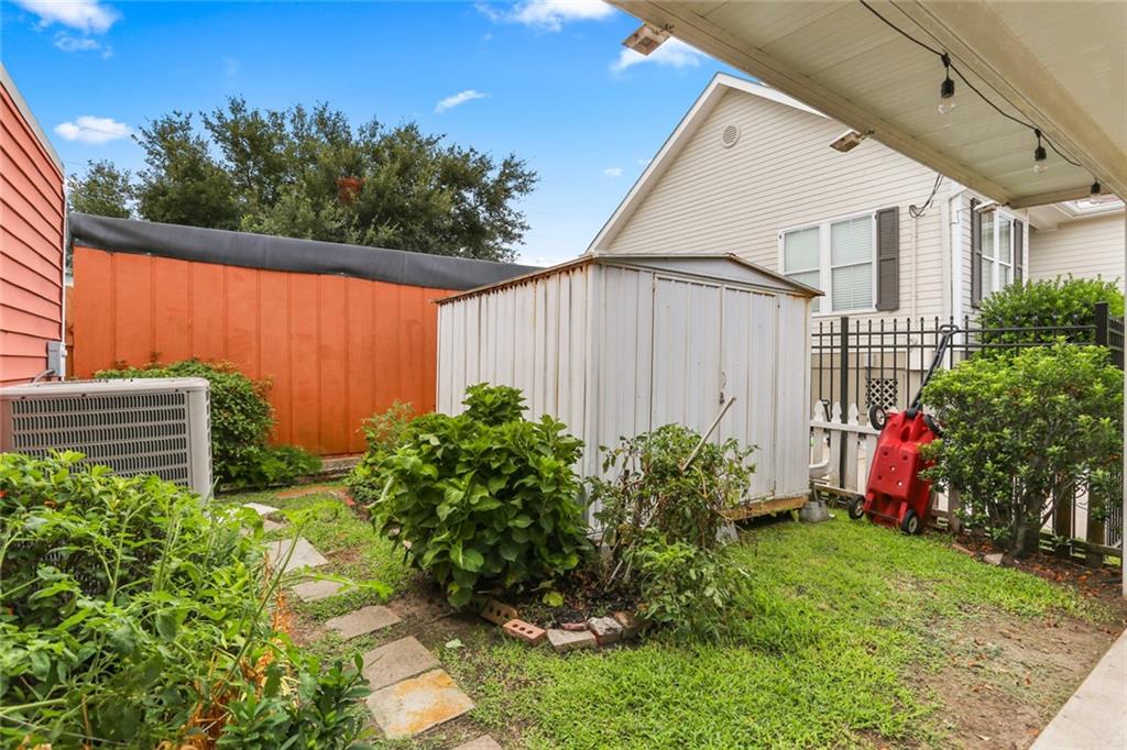 6624 Center Street, New Orleans, Louisiana image 18