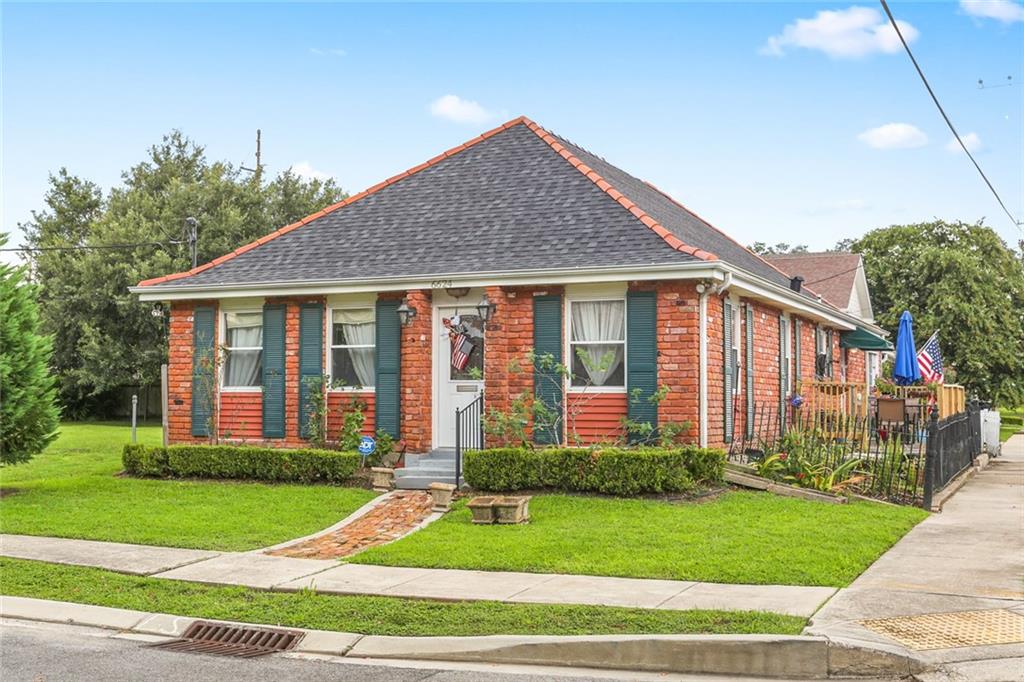 6624 Center Street, New Orleans, Louisiana image 2