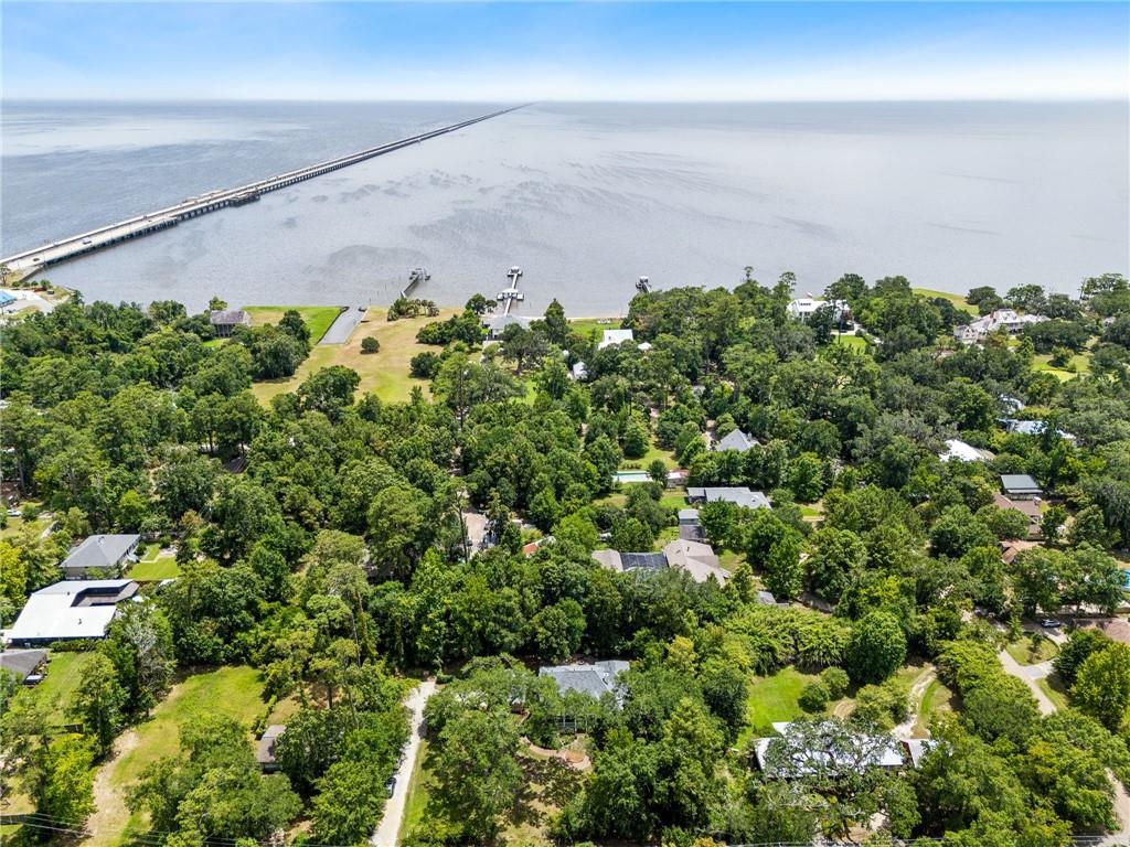 322 Copal Street, Mandeville, Louisiana image 4