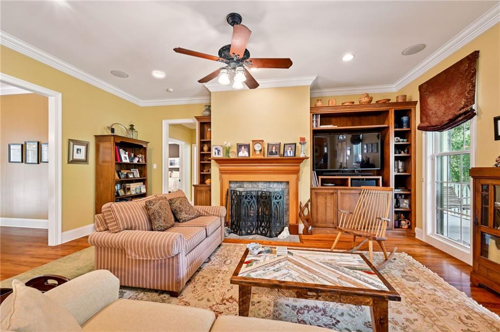 322 Copal Street, Mandeville, Louisiana image 8