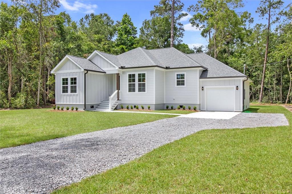 22465 Treadaway Street, Mandeville, Louisiana image 3