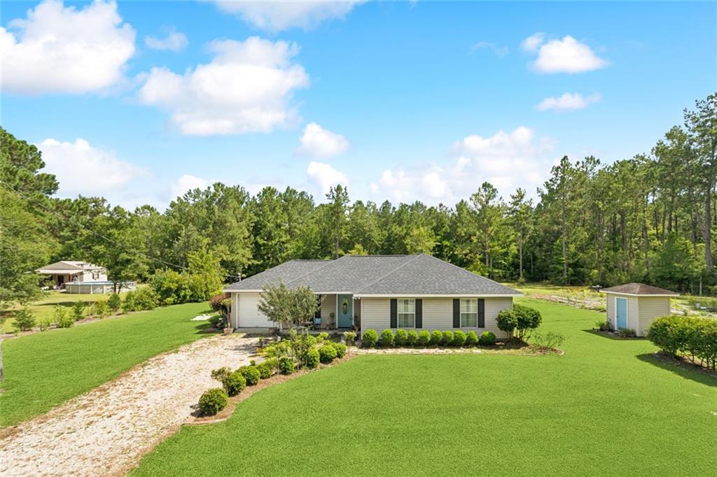 28492 Elmer Drive, Bush, Louisiana image 1