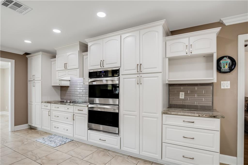 305 Devon Road, La Place, Louisiana image 5