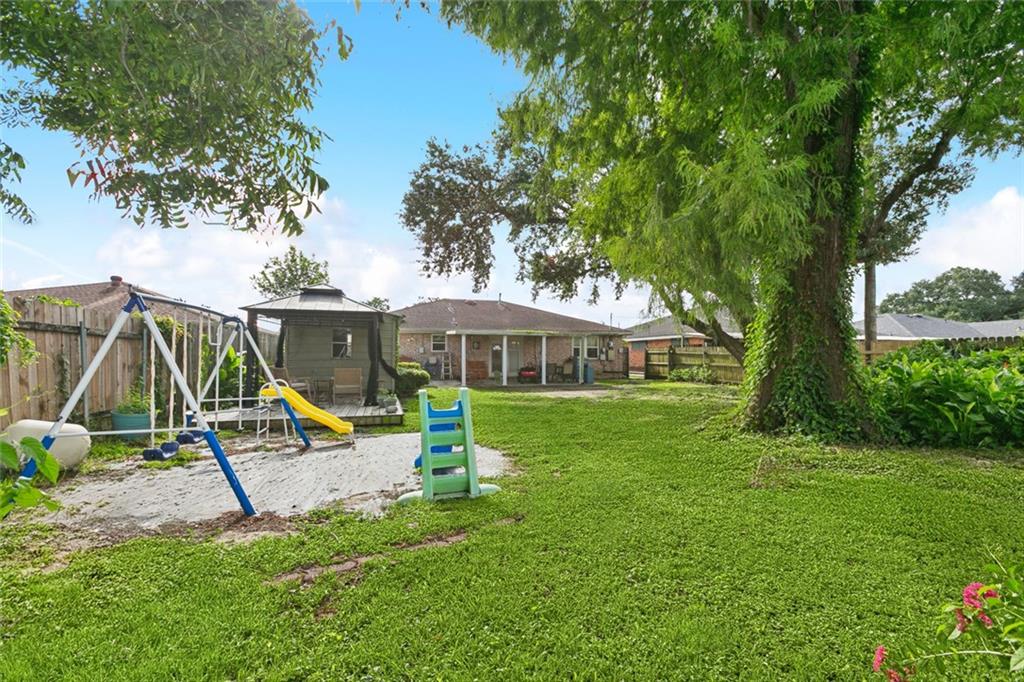 264 Cottonwood Drive, Gretna, Louisiana image 13