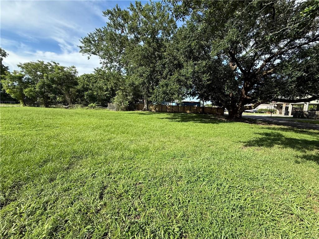 1904 Tino Lane, Violet, Louisiana image 5