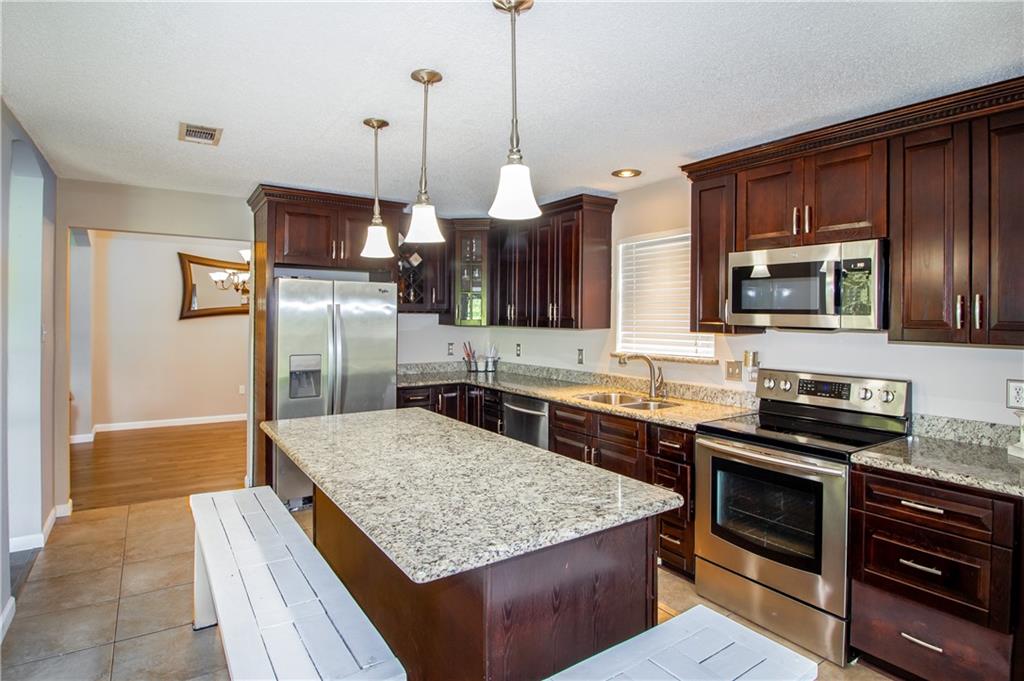 82 Moss Drive, La Place, Louisiana image 3