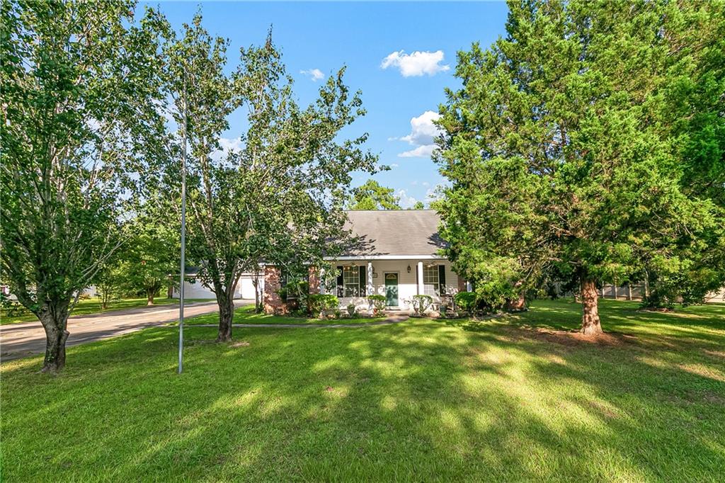 118 Driftwood Road, Carriere, Mississippi image 1