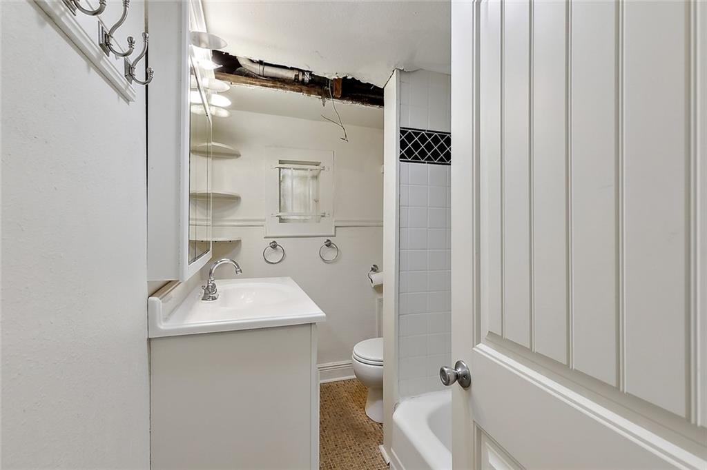 7917 Sycamore Street, New Orleans, Louisiana image 28
