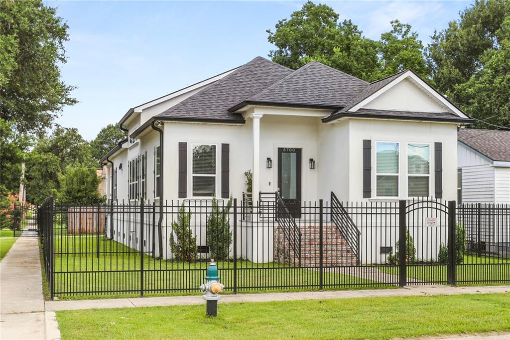 5700 Franklin Avenue, New Orleans, Louisiana image 2