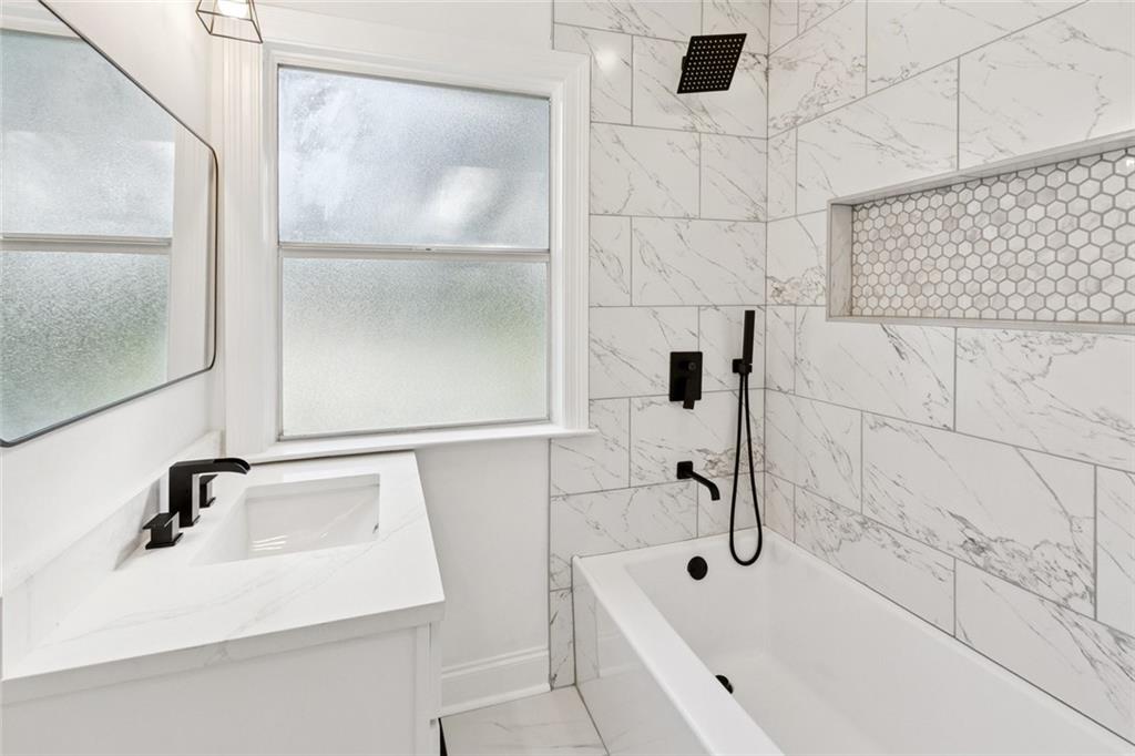 4900 Moore Drive, New Orleans, Louisiana image 14