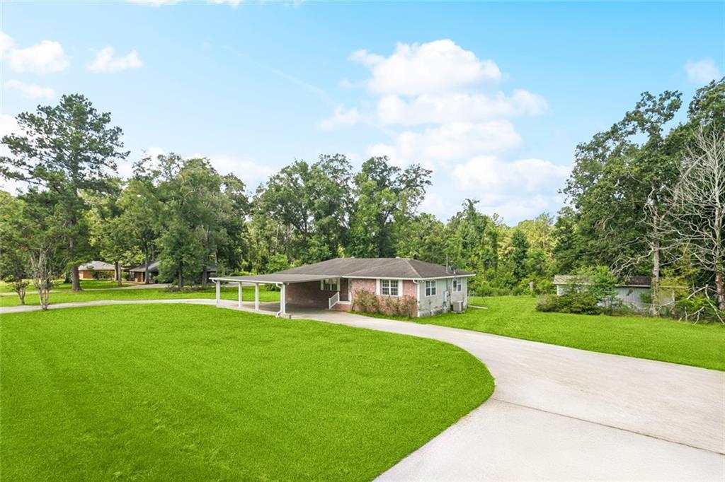 41097 Renee Drive, Ponchatoula, Louisiana image 3