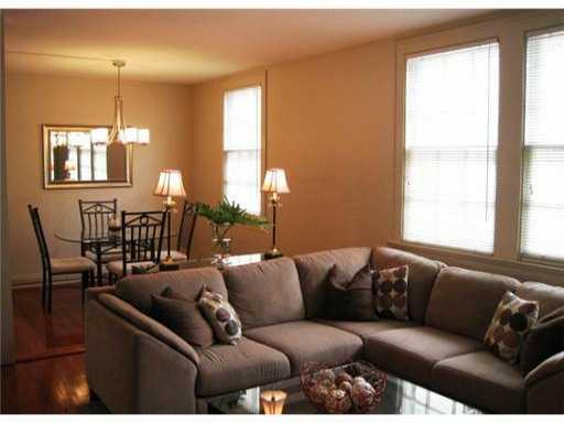 Photo 2 of Condominium at 4239 St Charles Ave #B, New Orleans, LA 70129 | MLS# 926525 |  | Sold on 2012-09-05