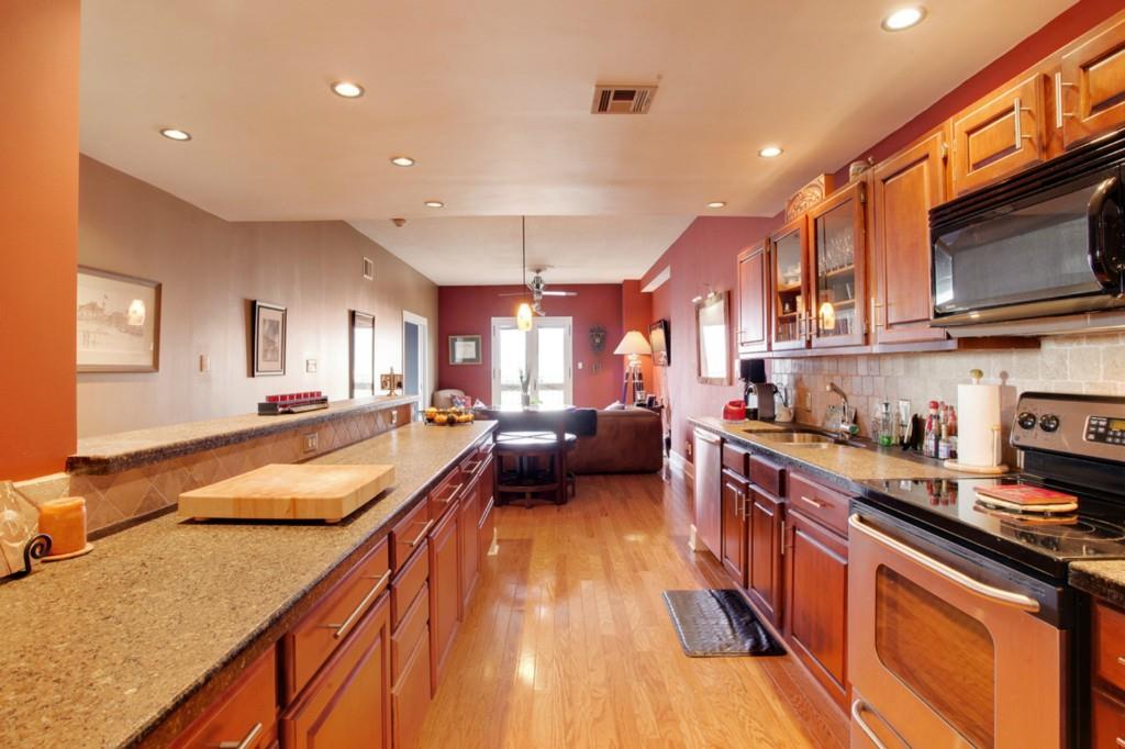 Photo 3 of Condominium at 330 Morgan St #301, New Orleans, LA 70114 | MLS# 2014688 |  | Sold on 2015-07-10