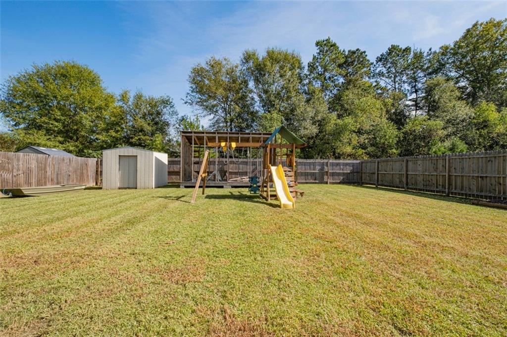 Homes for sale in Denham Springs, LA | 23294 Conifer Dr, Denham Springs, LA 70726 | MLS# 2221427