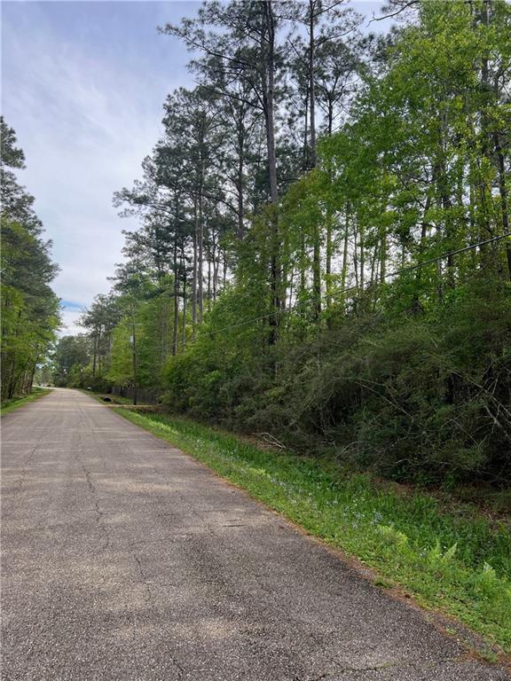 Maria Drive, Lacombe, Louisiana image 7