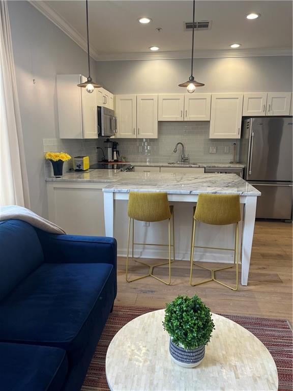 411 Bienville Street 403