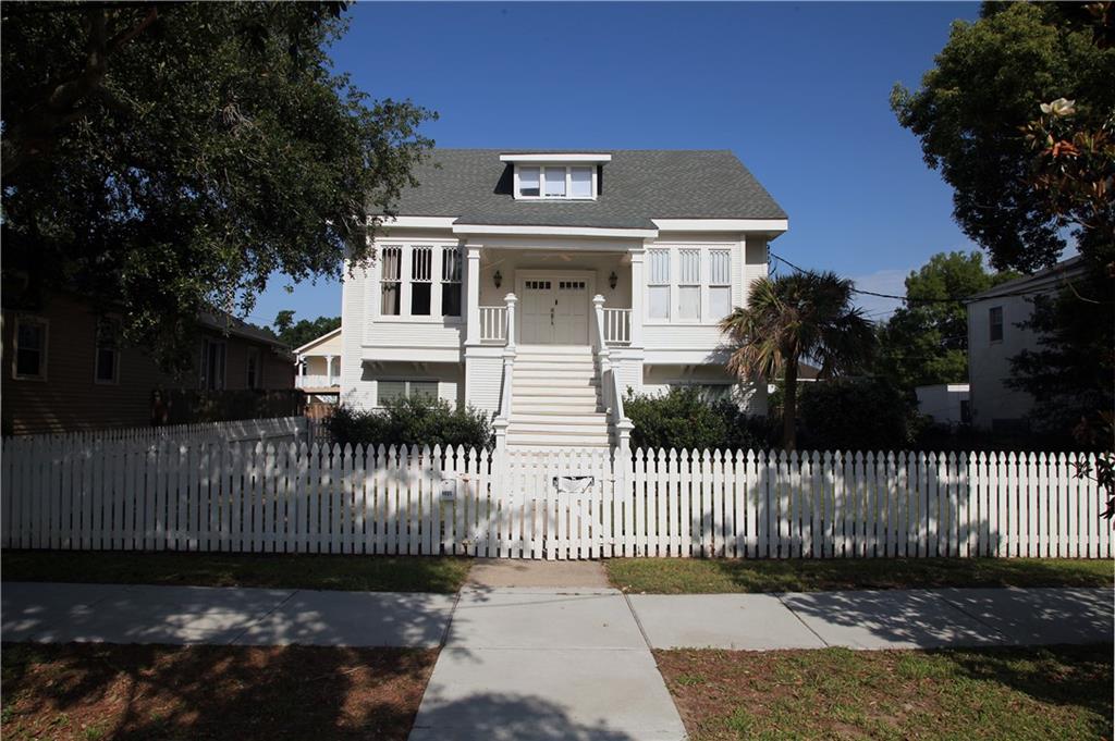 listing main picture